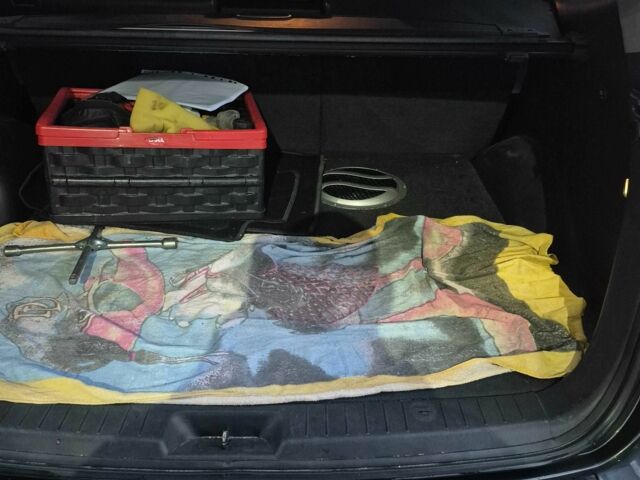 Серый Хендай Санта Фе, объемом двигателя 2.2 л и пробегом 237 тыс. км за 8500 $, фото 13 на Automoto.ua