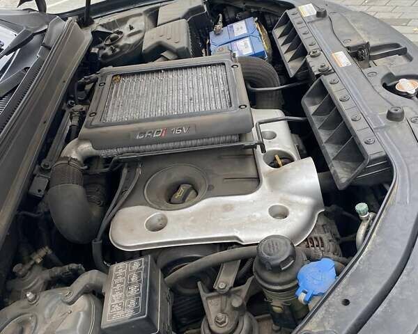 Хендай Санта Фе 2006 в Днепре (Днепропетровске) на Automoto.ua Серый Хендай Санта Фе, объемом двигателя 2.19 л и пробегом 342 тыс. км за 8500 $, фото 19 на Automoto.ua