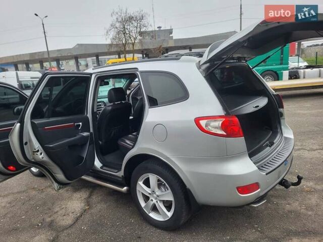 Сірий Хендай Санта Фе, об'ємом двигуна 2.2 л та пробігом 283 тис. км за 9300 $, фото 62 на Automoto.ua