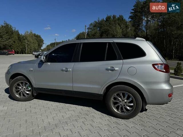 Сірий Хендай Санта Фе, об'ємом двигуна 2.2 л та пробігом 280 тис. км за 11200 $, фото 4 на Automoto.ua