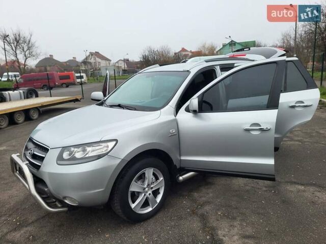 Сірий Хендай Санта Фе, об'ємом двигуна 2.2 л та пробігом 283 тис. км за 9300 $, фото 67 на Automoto.ua