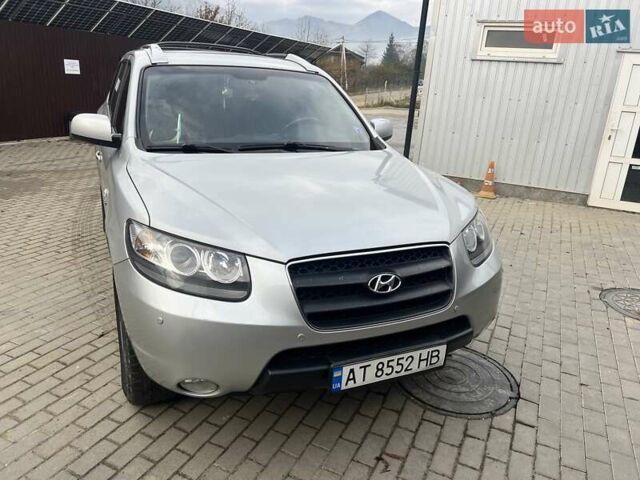 Сірий Хендай Санта Фе, об'ємом двигуна 2.2 л та пробігом 215 тис. км за 10100 $, фото 3 на Automoto.ua