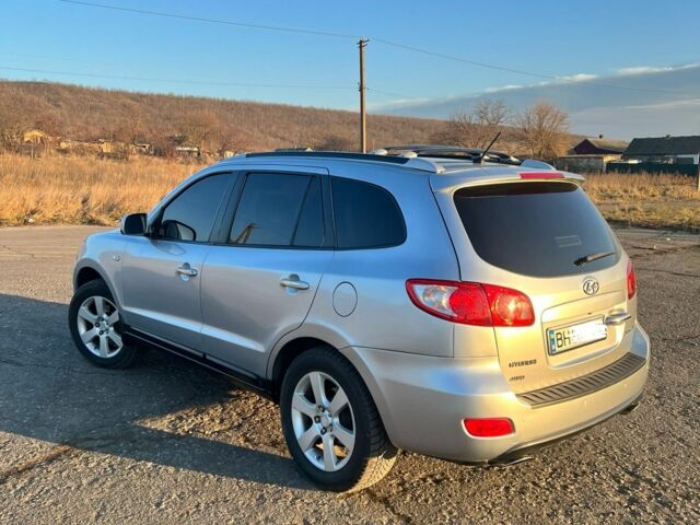 Серый Хендай Санта Фе, объемом двигателя 2.7 л и пробегом 210 тыс. км за 7800 $, фото 2 на Automoto.ua