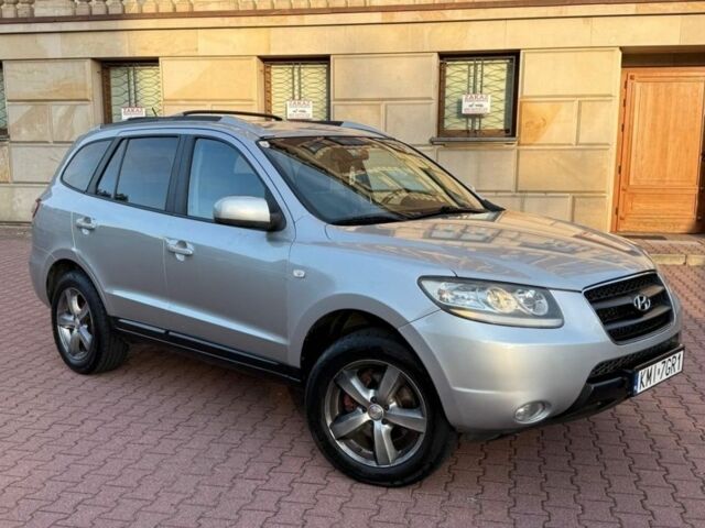 Серый Хендай Санта Фе, объемом двигателя 2.2 л и пробегом 197 тыс. км за 4300 $, фото 1 на Automoto.ua