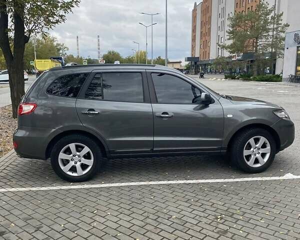 Хендай Санта Фе 2006 в Днепре (Днепропетровске) на Automoto.ua Серый Хендай Санта Фе, объемом двигателя 2.19 л и пробегом 342 тыс. км за 8500 $, фото 17 на Automoto.ua
