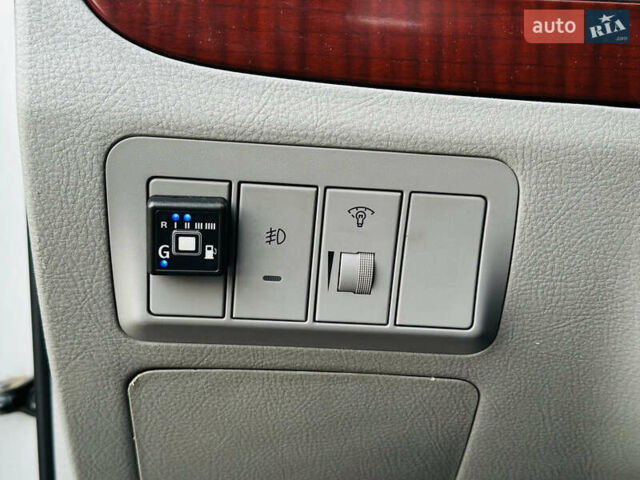 Серый Хендай Санта Фе, объемом двигателя 2.66 л и пробегом 174 тыс. км за 8700 $, фото 37 на Automoto.ua