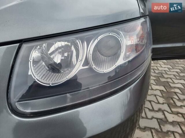 Серый Хендай Санта Фе, объемом двигателя 2.2 л и пробегом 233 тыс. км за 8999 $, фото 48 на Automoto.ua