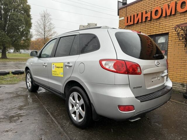 Серый Хендай Санта Фе, объемом двигателя 2.2 л и пробегом 202 тыс. км за 6190 $, фото 4 на Automoto.ua