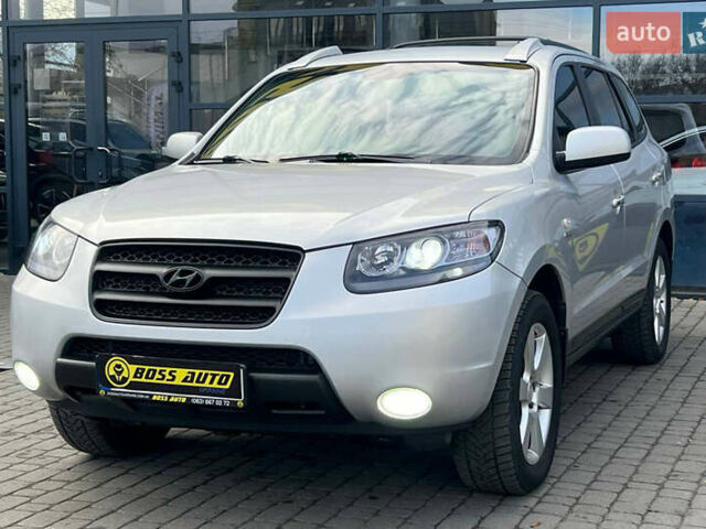 Серый Хендай Санта Фе, объемом двигателя 2.19 л и пробегом 253 тыс. км за 11500 $, фото 2 на Automoto.ua