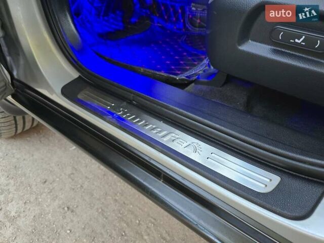 Сірий Хендай Санта Фе, об'ємом двигуна 2.19 л та пробігом 189 тис. км за 9500 $, фото 22 на Automoto.ua