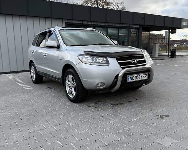 Сірий Хендай Санта Фе, об'ємом двигуна 2.2 л та пробігом 257 тис. км за 9650 $, фото 4 на Automoto.ua
