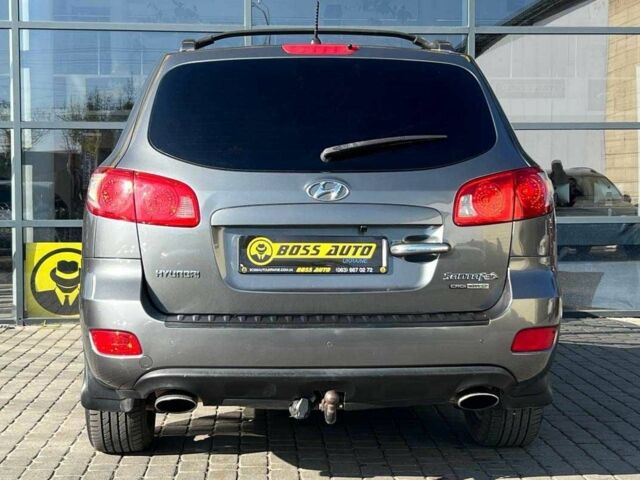 Сірий Хендай Санта Фе, об'ємом двигуна 2.2 л та пробігом 317 тис. км за 9600 $, фото 5 на Automoto.ua