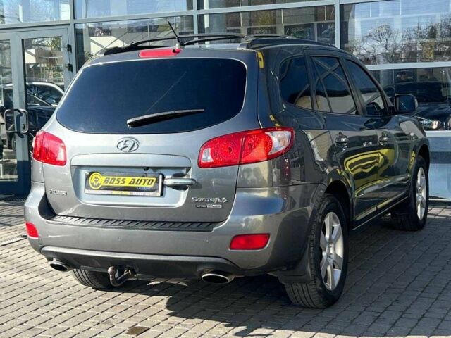 Сірий Хендай Санта Фе, об'ємом двигуна 2.2 л та пробігом 317 тис. км за 9600 $, фото 6 на Automoto.ua