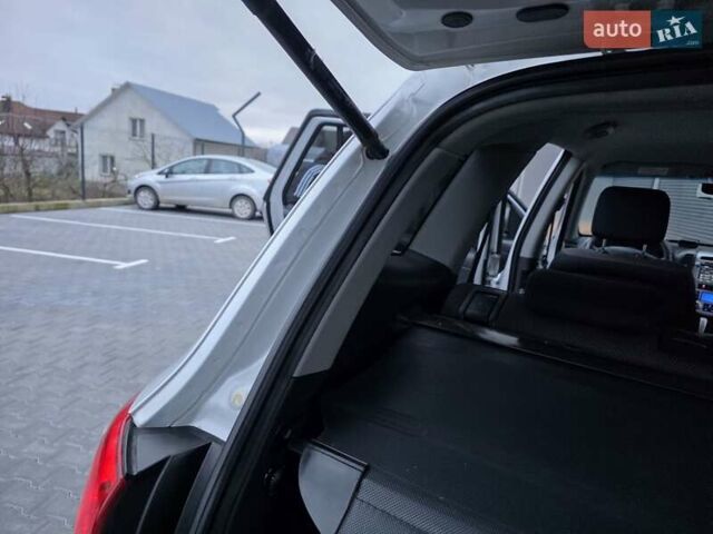 Серый Хендай Санта Фе, объемом двигателя 2.2 л и пробегом 251 тыс. км за 9333 $, фото 56 на Automoto.ua