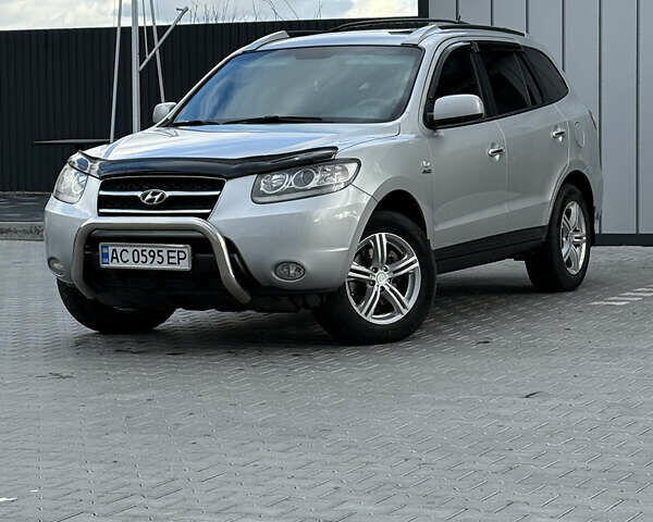 Сірий Хендай Санта Фе, об'ємом двигуна 2.2 л та пробігом 257 тис. км за 9650 $, фото 11 на Automoto.ua