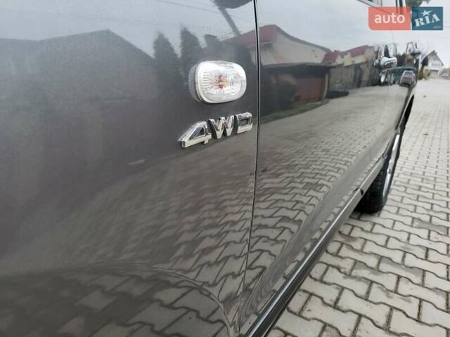 Серый Хендай Санта Фе, объемом двигателя 2.2 л и пробегом 233 тыс. км за 8999 $, фото 24 на Automoto.ua