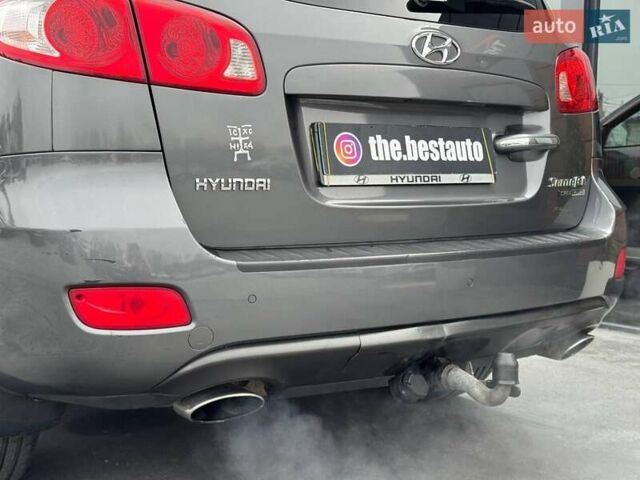 Сірий Хендай Санта Фе, об'ємом двигуна 2.19 л та пробігом 284 тис. км за 8400 $, фото 11 на Automoto.ua
