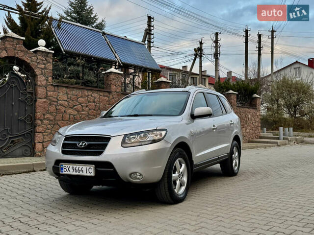 Серый Хендай Санта Фе, объемом двигателя 2.2 л и пробегом 297 тыс. км за 10300 $, фото 64 на Automoto.ua