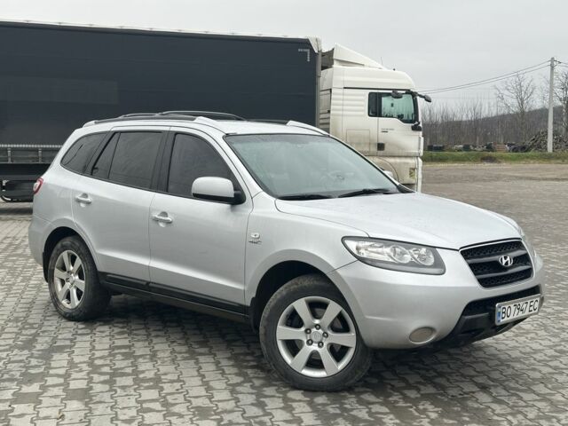 Сірий Хендай Санта Фе, об'ємом двигуна 2.2 л та пробігом 200 тис. км за 9299 $, фото 2 на Automoto.ua
