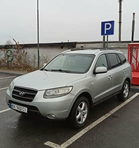 Сірий Хендай Санта Фе, об'ємом двигуна 2.2 л та пробігом 220 тис. км за 9500 $, фото 20 на Automoto.ua