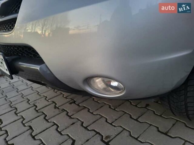 Серый Хендай Санта Фе, объемом двигателя 2.19 л и пробегом 302 тыс. км за 9990 $, фото 61 на Automoto.ua