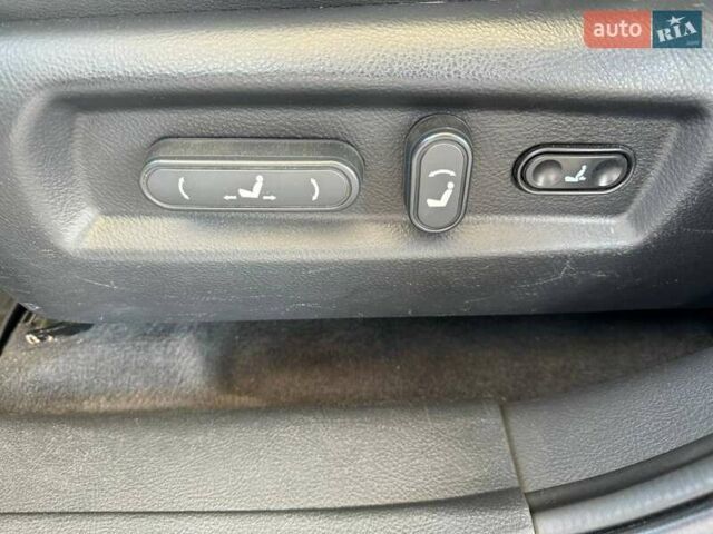 Серый Хендай Санта Фе, объемом двигателя 2.2 л и пробегом 120 тыс. км за 9900 $, фото 19 на Automoto.ua