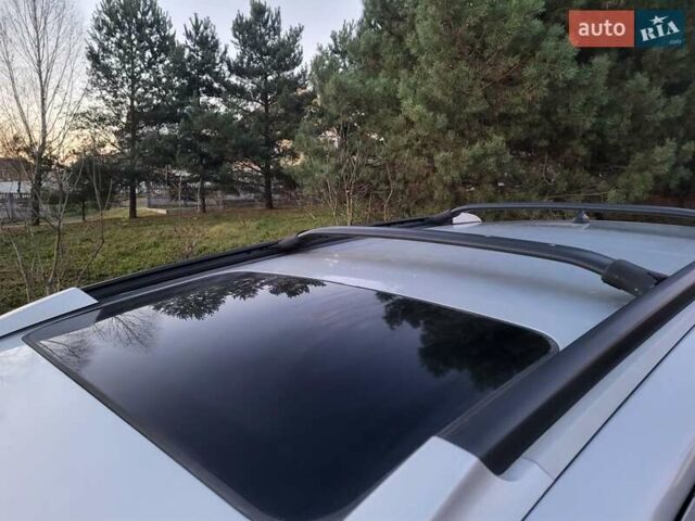 Серый Хендай Санта Фе, объемом двигателя 2.19 л и пробегом 302 тыс. км за 9990 $, фото 19 на Automoto.ua