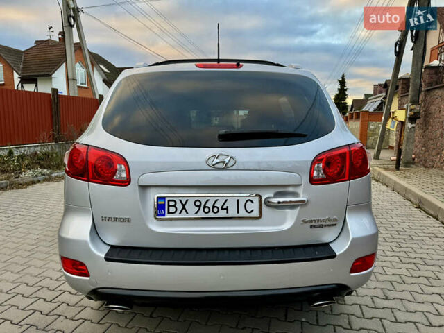 Серый Хендай Санта Фе, объемом двигателя 2.2 л и пробегом 297 тыс. км за 10300 $, фото 18 на Automoto.ua