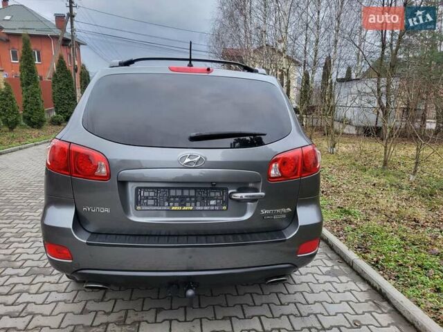 Серый Хендай Санта Фе, объемом двигателя 2.2 л и пробегом 233 тыс. км за 8999 $, фото 15 на Automoto.ua