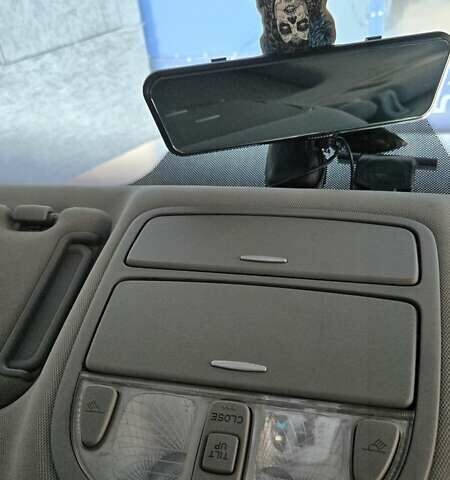 Сірий Хендай Санта Фе, об'ємом двигуна 2.66 л та пробігом 273 тис. км за 10500 $, фото 8 на Automoto.ua