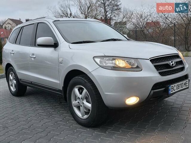 Серый Хендай Санта Фе, объемом двигателя 2.2 л и пробегом 251 тыс. км за 9333 $, фото 14 на Automoto.ua