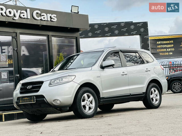 Серый Хендай Санта Фе, объемом двигателя 2.66 л и пробегом 174 тыс. км за 8700 $, фото 5 на Automoto.ua