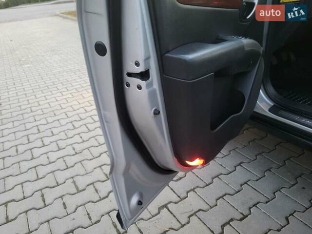 Серый Хендай Санта Фе, объемом двигателя 2.19 л и пробегом 302 тыс. км за 9990 $, фото 114 на Automoto.ua