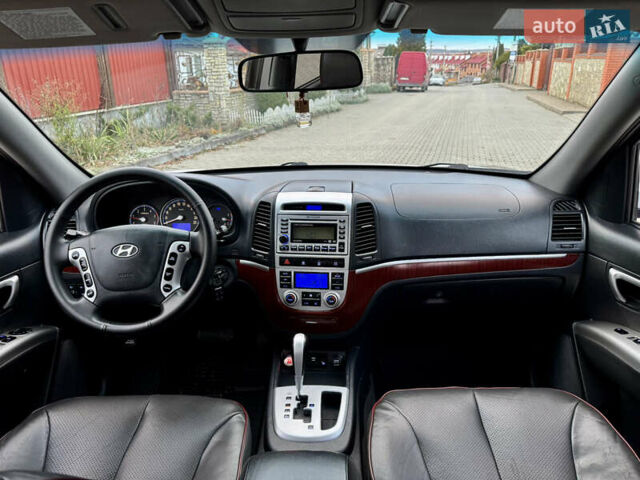 Серый Хендай Санта Фе, объемом двигателя 2.2 л и пробегом 297 тыс. км за 10300 $, фото 44 на Automoto.ua