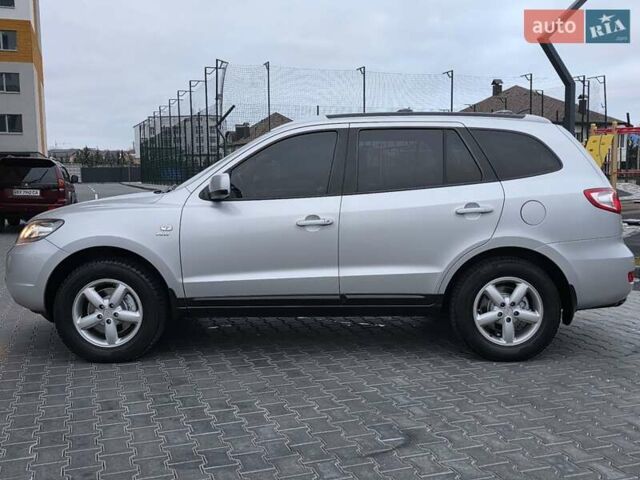Серый Хендай Санта Фе, объемом двигателя 2.2 л и пробегом 251 тыс. км за 9333 $, фото 7 на Automoto.ua