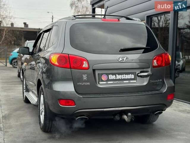 Сірий Хендай Санта Фе, об'ємом двигуна 2.19 л та пробігом 284 тис. км за 8400 $, фото 8 на Automoto.ua