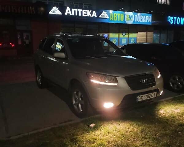 Сірий Хендай Санта Фе, об'ємом двигуна 2.2 л та пробігом 220 тис. км за 9500 $, фото 21 на Automoto.ua