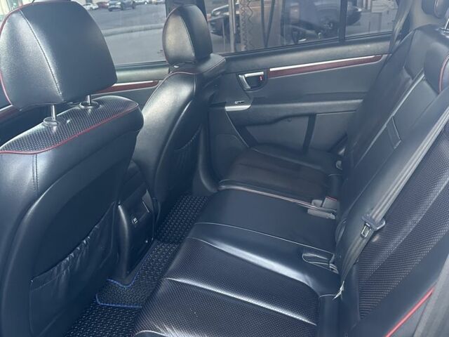 Сірий Хендай Санта Фе, об'ємом двигуна 2.2 л та пробігом 230 тис. км за 10500 $, фото 11 на Automoto.ua