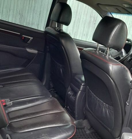 Серый Хендай Санта Фе, объемом двигателя 2.2 л и пробегом 200 тыс. км за 10500 $, фото 6 на Automoto.ua