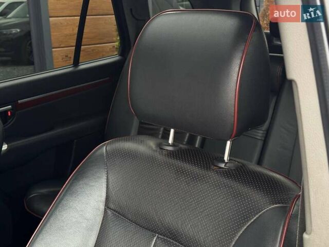 Сірий Хендай Санта Фе, об'ємом двигуна 2.19 л та пробігом 284 тис. км за 8400 $, фото 35 на Automoto.ua