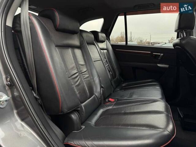 Сірий Хендай Санта Фе, об'ємом двигуна 2.19 л та пробігом 284 тис. км за 8400 $, фото 64 на Automoto.ua