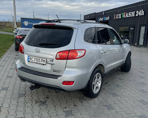 Серый Хендай Санта Фе, объемом двигателя 2.19 л и пробегом 217 тыс. км за 9300 $, фото 20 на Automoto.ua