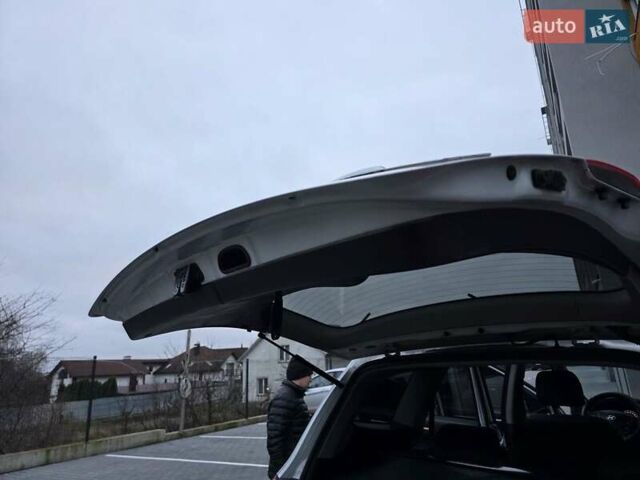 Серый Хендай Санта Фе, объемом двигателя 2.2 л и пробегом 251 тыс. км за 9333 $, фото 49 на Automoto.ua