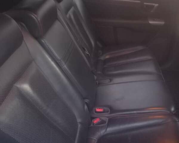 Серый Хендай Санта Фе, объемом двигателя 2.19 л и пробегом 231 тыс. км за 10000 $, фото 7 на Automoto.ua