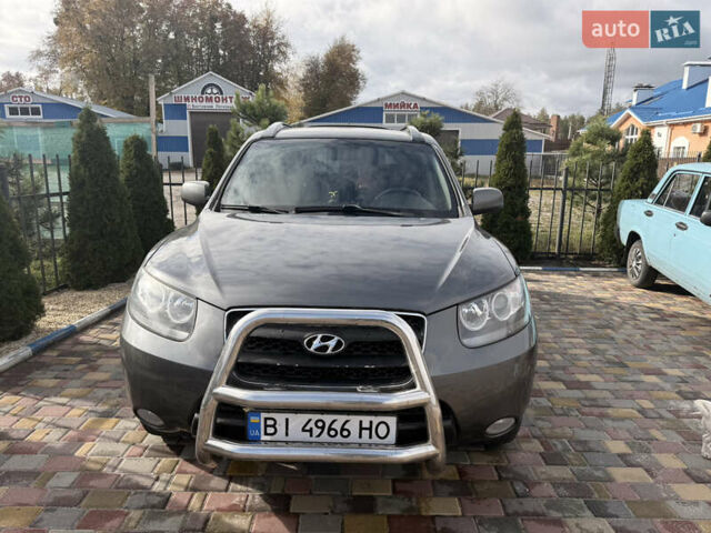 Серый Хендай Санта Фе, объемом двигателя 2.2 л и пробегом 211 тыс. км за 10500 $, фото 5 на Automoto.ua