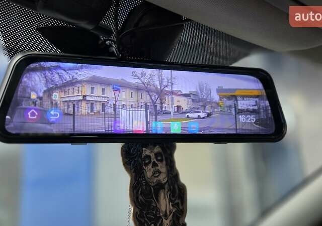 Сірий Хендай Санта Фе, об'ємом двигуна 2.66 л та пробігом 273 тис. км за 10500 $, фото 4 на Automoto.ua