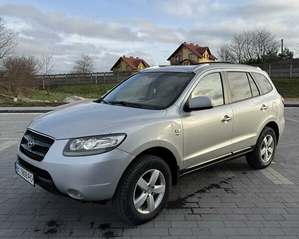 Сірий Хендай Санта Фе, об'ємом двигуна 2.2 л та пробігом 282 тис. км за 9777 $, фото 2 на Automoto.ua