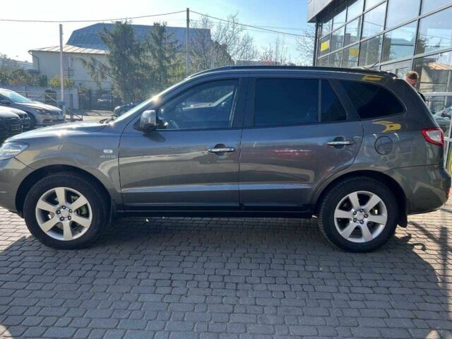 Сірий Хендай Санта Фе, об'ємом двигуна 2.2 л та пробігом 317 тис. км за 9600 $, фото 3 на Automoto.ua