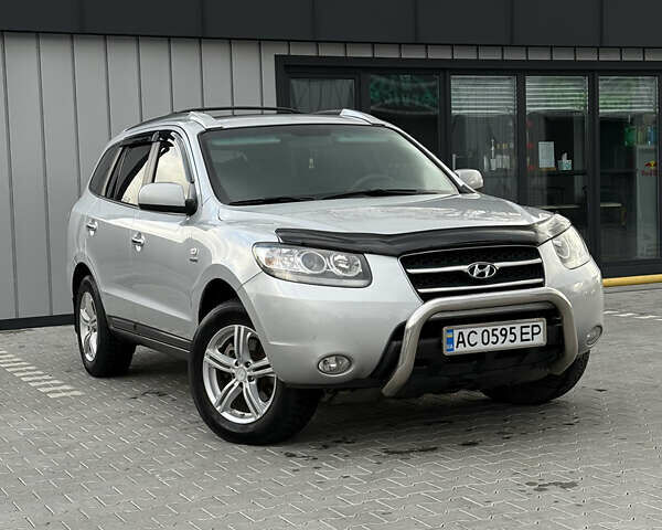 Сірий Хендай Санта Фе, об'ємом двигуна 2.2 л та пробігом 257 тис. км за 9650 $, фото 12 на Automoto.ua