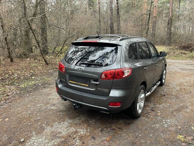 Сірий Хендай Санта Фе, об'ємом двигуна 2.2 л та пробігом 200 тис. км за 5500 $, фото 5 на Automoto.ua